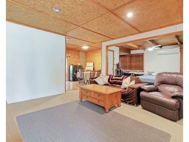 10 Carinya Street, Cleveland QLD 4163