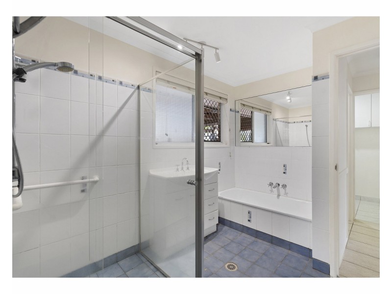 83 Sycamore Parade, Victoria Point QLD 4165