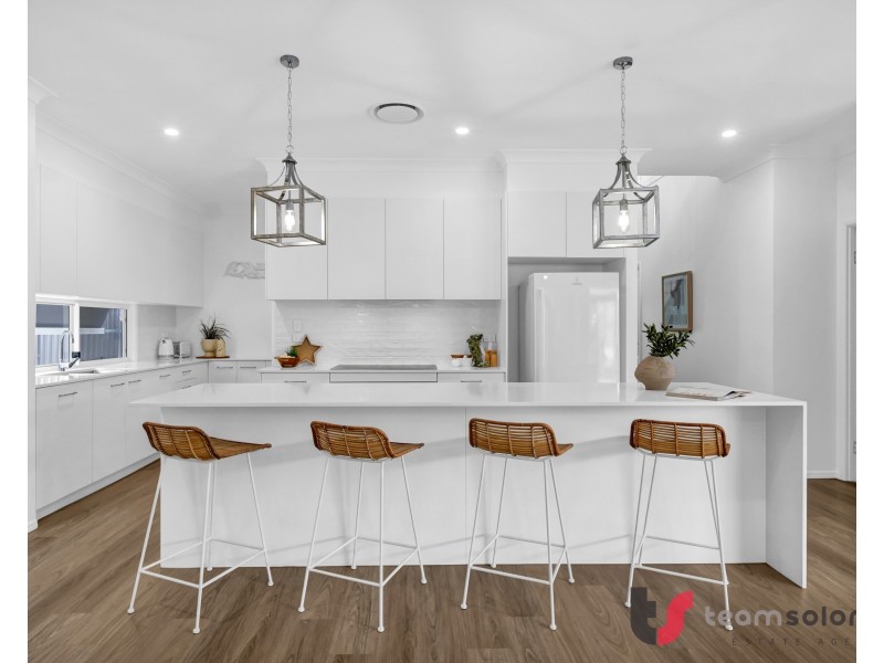 30 Paranka Drive North, Cleveland QLD 4163