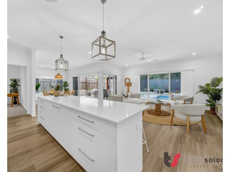 30 Paranka Drive North, Cleveland QLD 4163