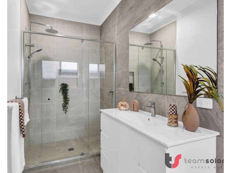 30 Paranka Drive North, Cleveland QLD 4163