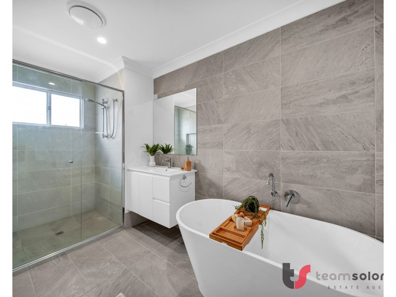 30 Paranka Drive North, Cleveland QLD 4163