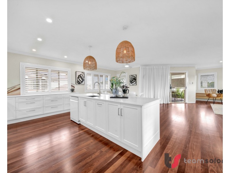 6 Mearl Court, Cleveland QLD 4163