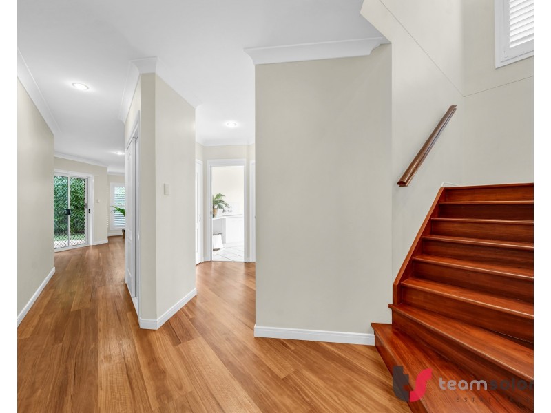 6 Mearl Court, Cleveland QLD 4163