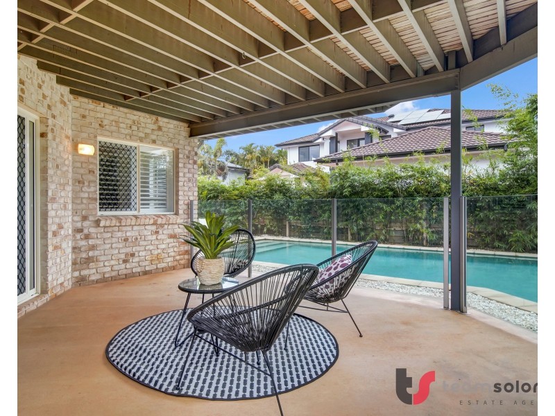 6 Mearl Court, Cleveland QLD 4163