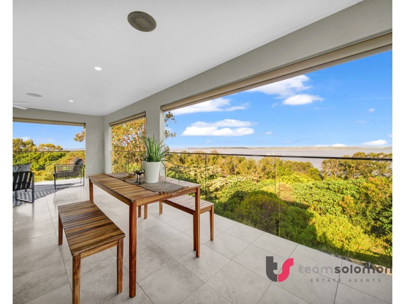 10 Wilson Esplanade, Redland Bay QLD 4165