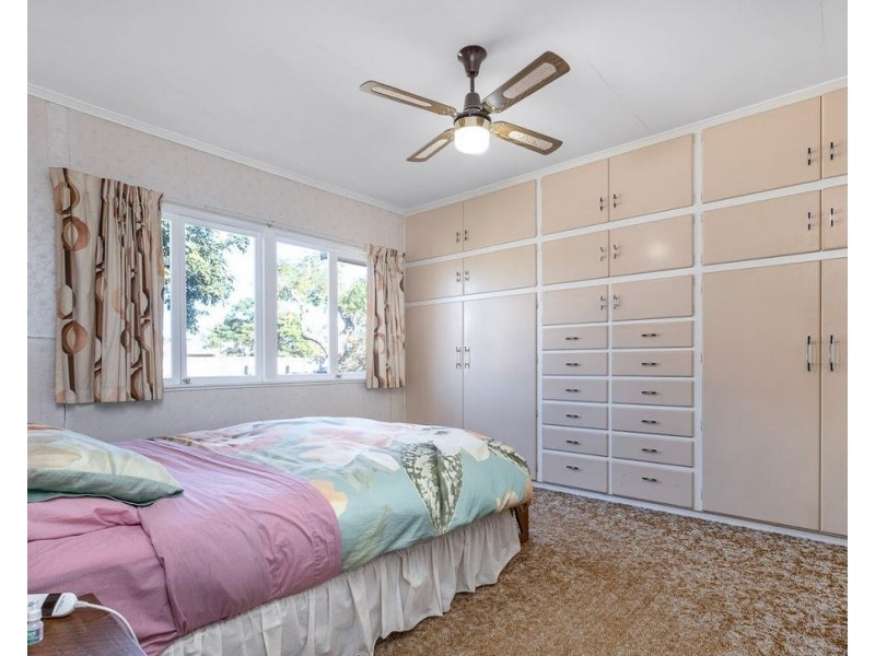 83 Link Road, Victoria Point QLD 4165