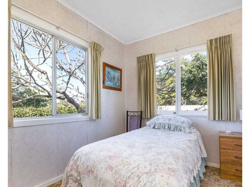 83 Link Road, Victoria Point QLD 4165