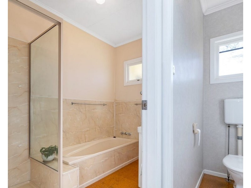 83 Link Road, Victoria Point QLD 4165