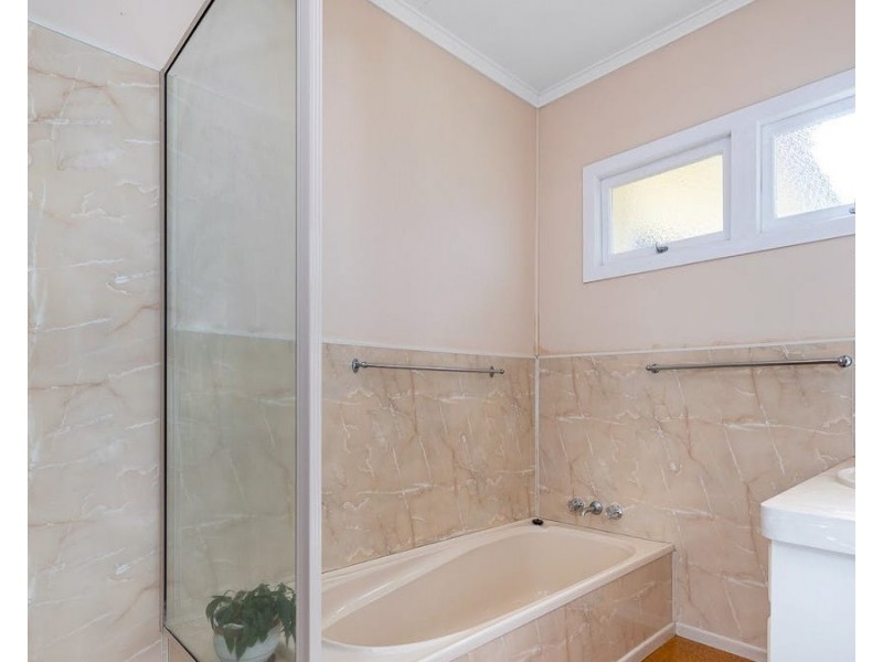 83 Link Road, Victoria Point QLD 4165