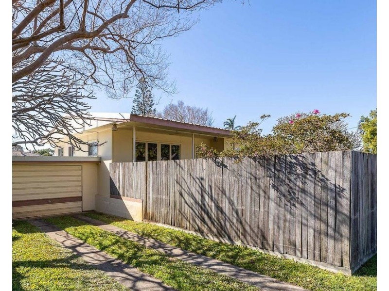 83 Link Road, Victoria Point QLD 4165