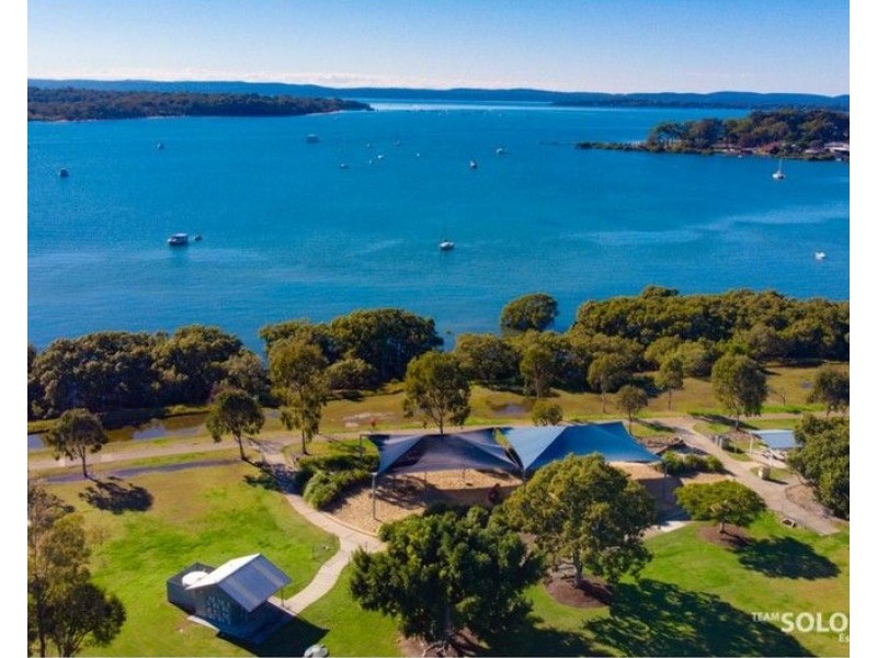 43a Wilson Esplanade, Victoria Point QLD 4165