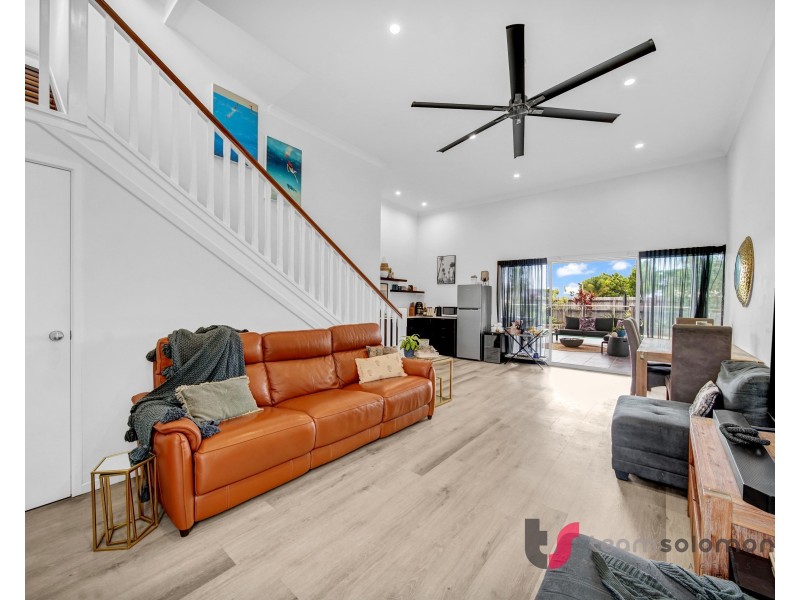 6 Holly Road, Victoria Point QLD 4165