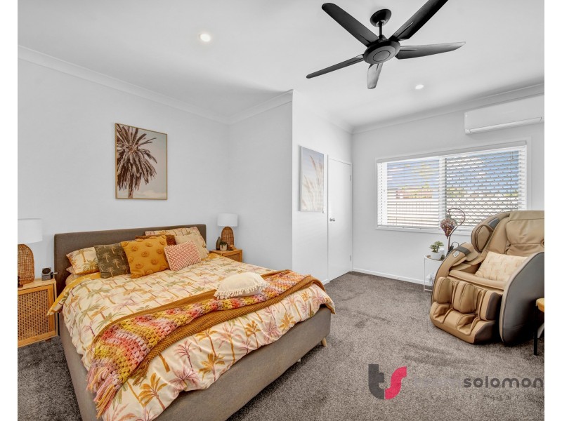 6 Holly Road, Victoria Point QLD 4165