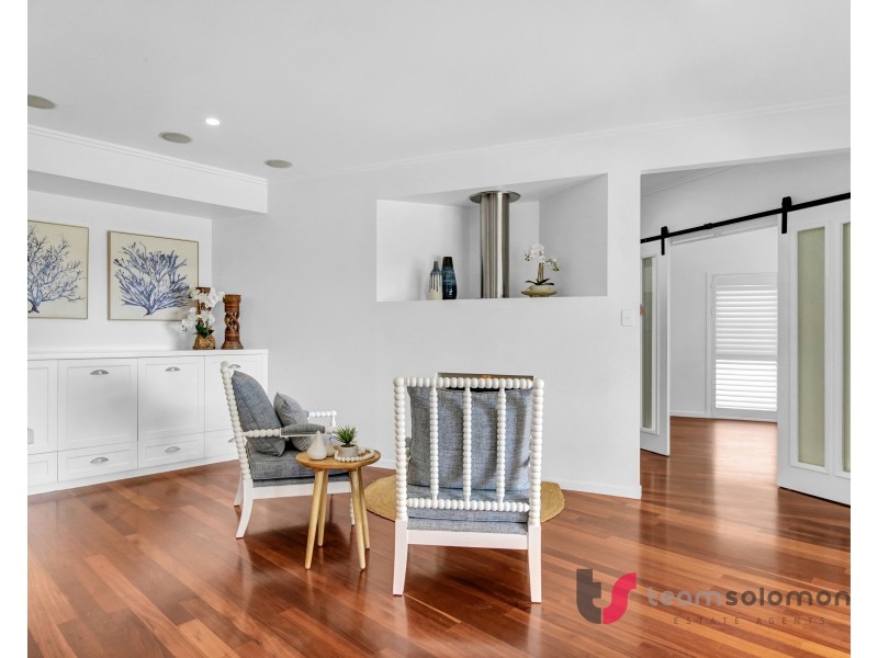 3 Wilson Esplanade, Redland Bay QLD 4165