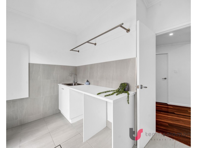 3 Wilson Esplanade, Redland Bay QLD 4165