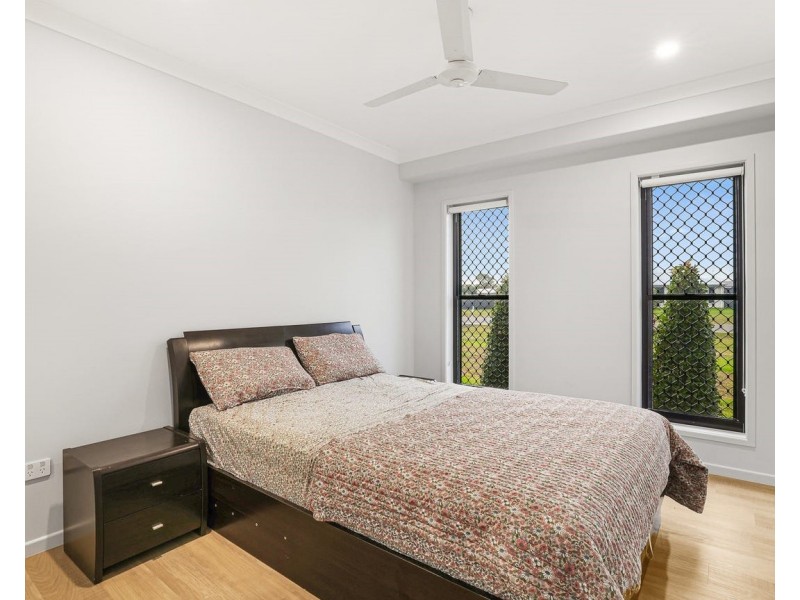 2 Daintree Court, Branyan QLD 4670