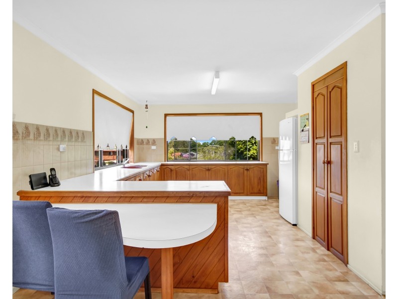 4 Engert Street, Victoria Point QLD 4165