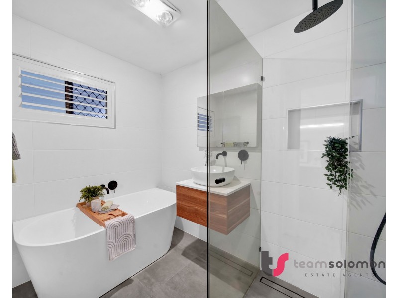 12 Acacia Street, Thornlands QLD 4164