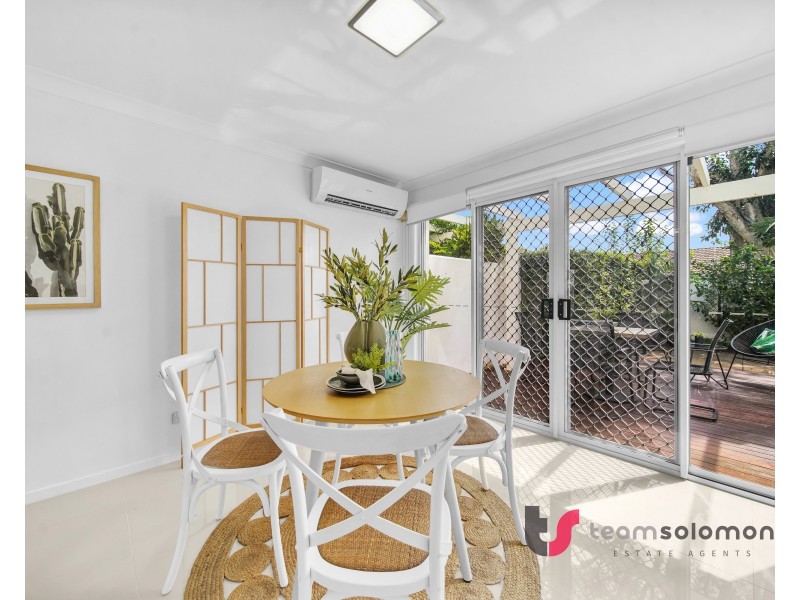 26/100 Cotlew Street East, Southport QLD 4215