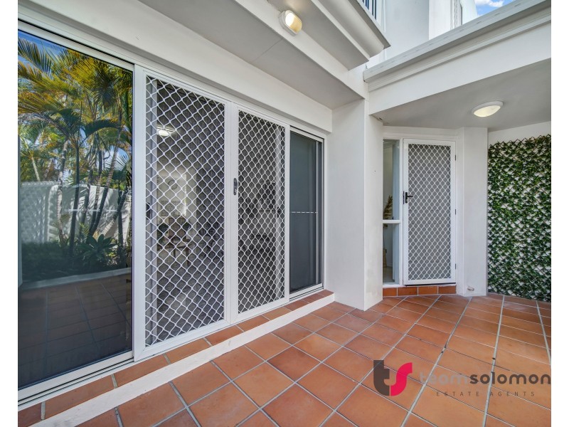 26/100 Cotlew Street East, Southport QLD 4215