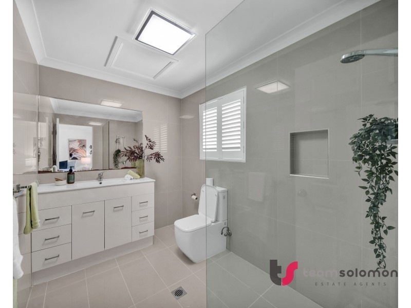 26/100 Cotlew Street East, Southport QLD 4215