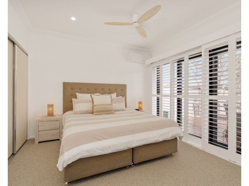 44 Attenborough Circuit, Redland Bay QLD 4165