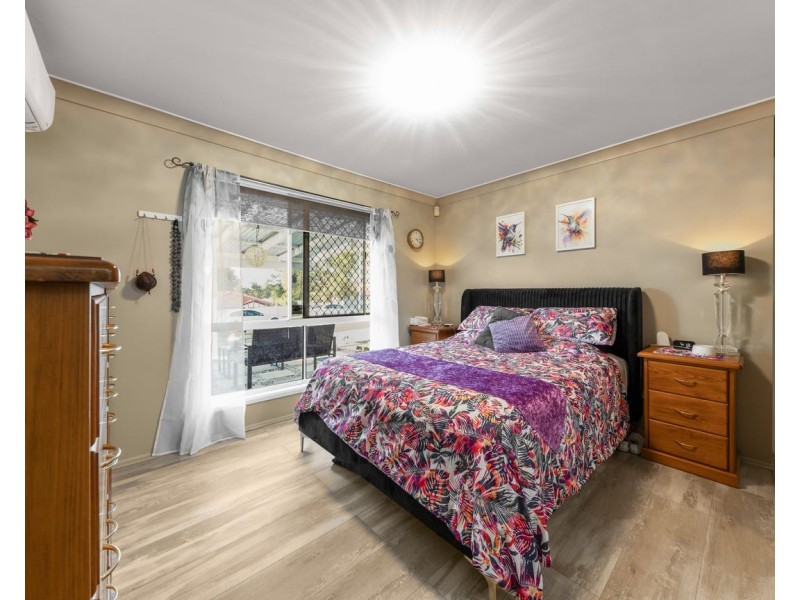 22 Arbour Way, Regents Park QLD 4118