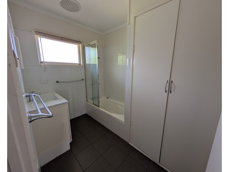 21 Smith Street, Cleveland QLD 4163