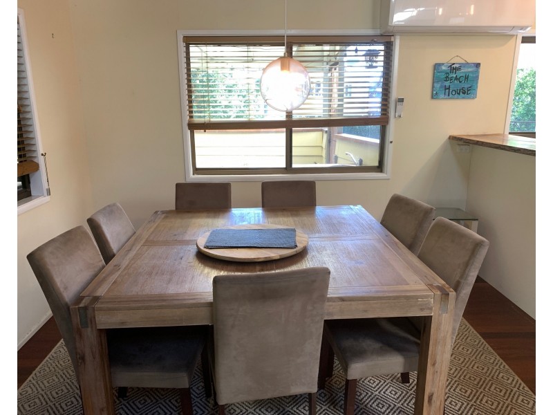 3-5 Eprapah Street, Coochiemudlo Island QLD 4184