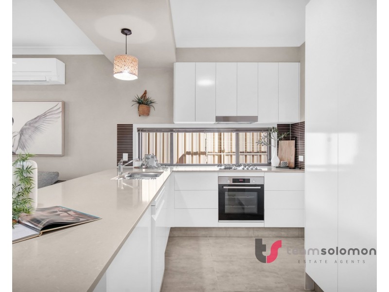 4/8 Bond Street, Cleveland QLD 4163