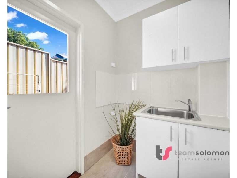 4/8 Bond Street, Cleveland QLD 4163