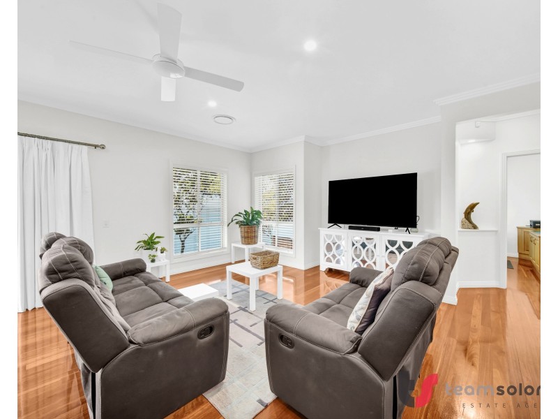 21 Gray Street, Redland Bay QLD 4165