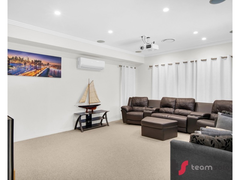 21 Gray Street, Redland Bay QLD 4165