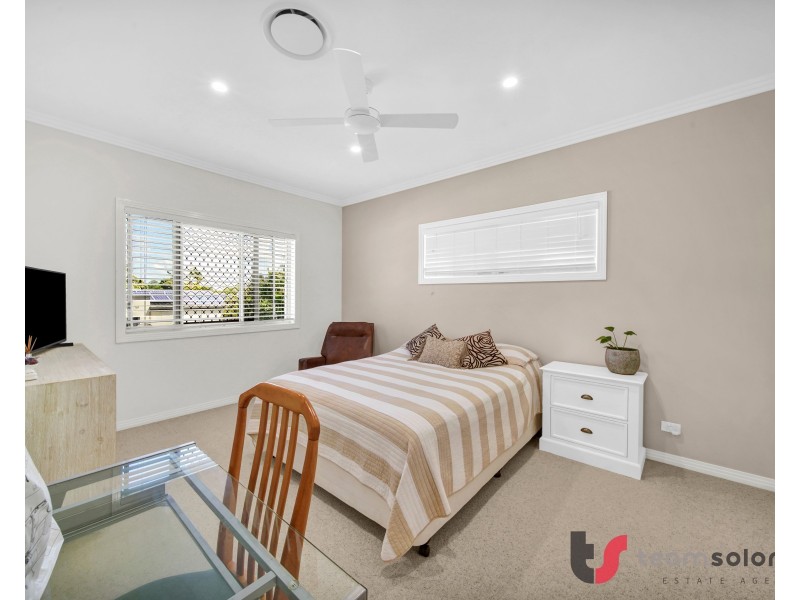 21 Gray Street, Redland Bay QLD 4165