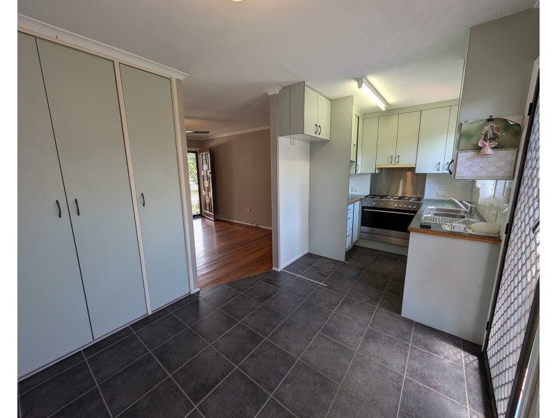 12 Coachwood Street, Crestmead QLD 4132