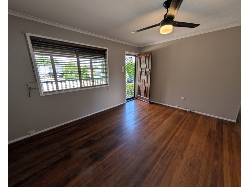 12 Coachwood Street, Crestmead QLD 4132