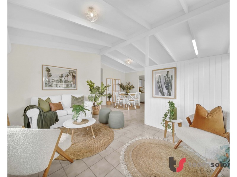 12 Rosella Street, Wellington Point QLD 4160