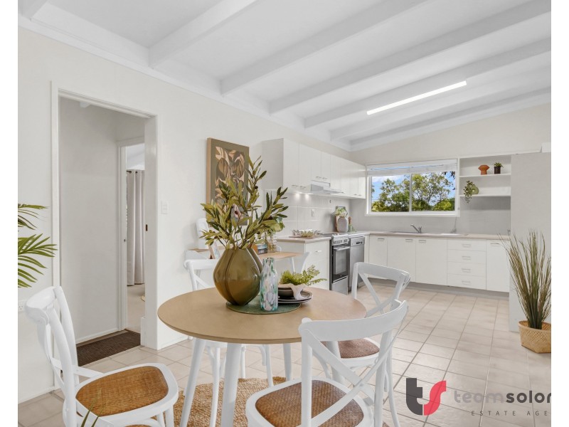 12 Rosella Street, Wellington Point QLD 4160