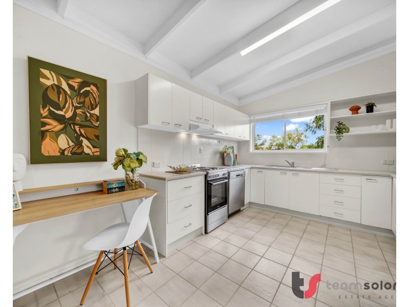 12 Rosella Street, Wellington Point QLD 4160