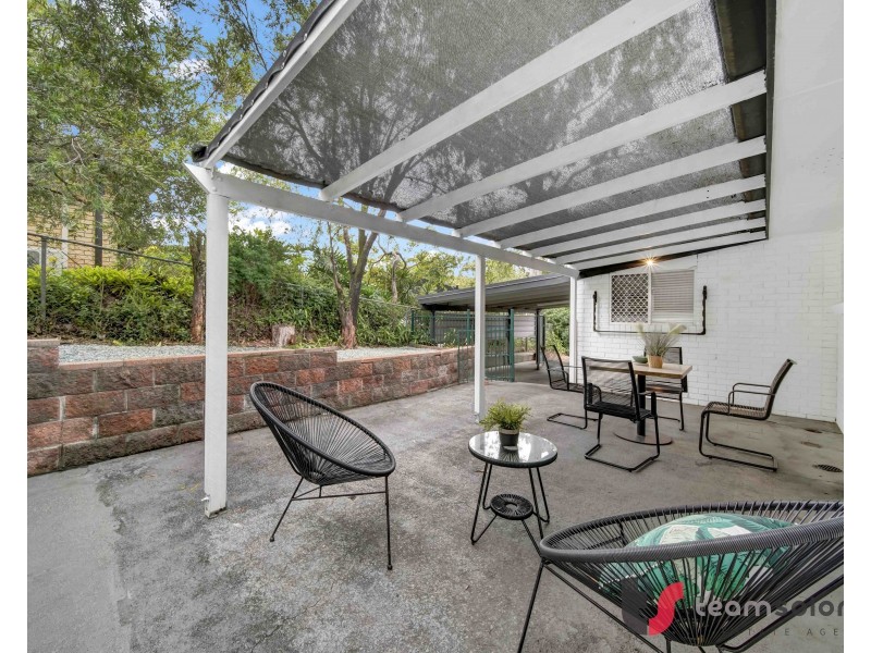 12 Rosella Street, Wellington Point QLD 4160