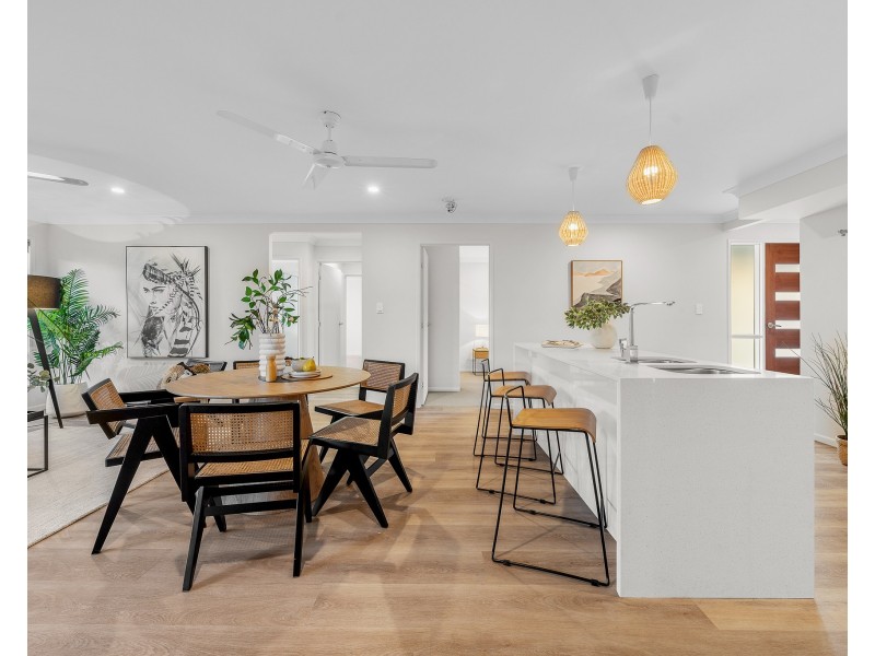 104a Benfer Road, Victoria Point QLD 4165