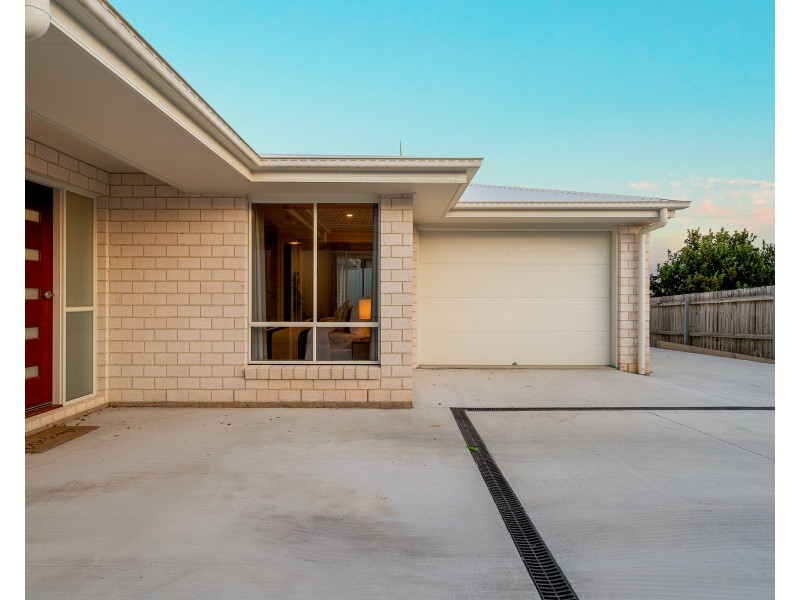 104a Benfer Road, Victoria Point QLD 4165