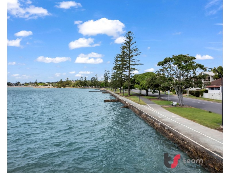 49 Waterloo Esplanade, Wynnum QLD 4178