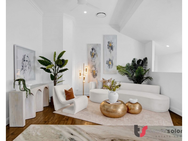 49 Waterloo Esplanade, Wynnum QLD 4178