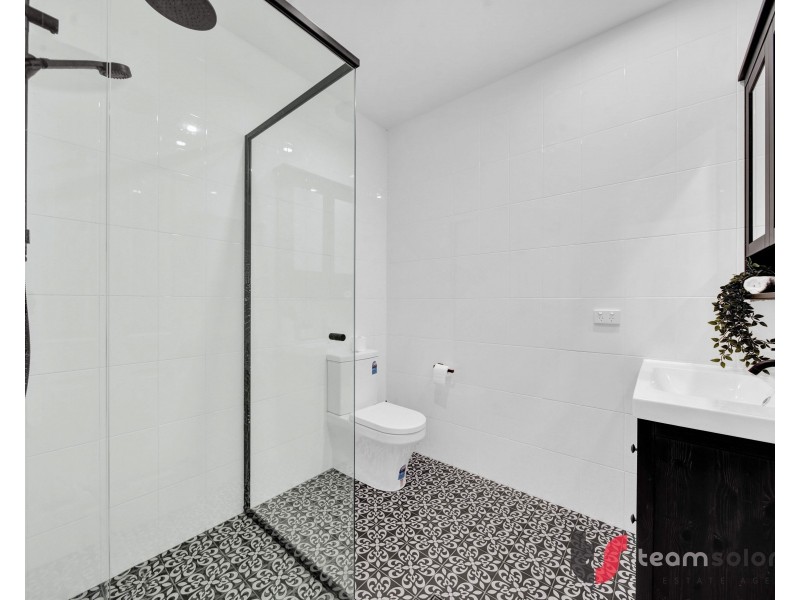 49 Waterloo Esplanade, Wynnum QLD 4178