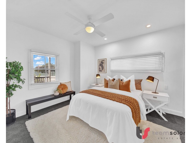 49 Waterloo Esplanade, Wynnum QLD 4178