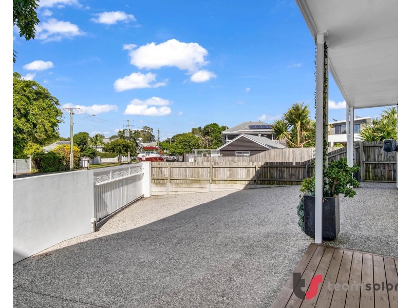 49 Waterloo Esplanade, Wynnum QLD 4178