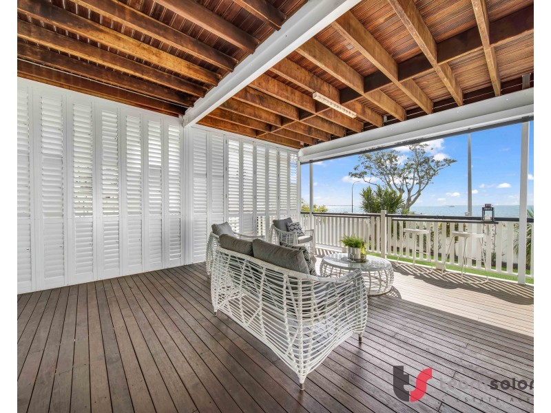 49 Waterloo Esplanade, Wynnum QLD 4178