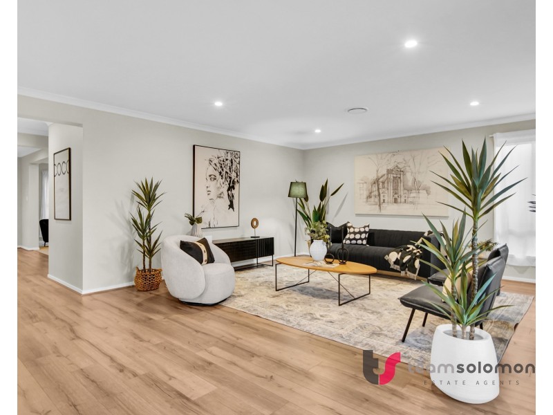 19 Shoreline Avenue, Redland Bay QLD 4165
